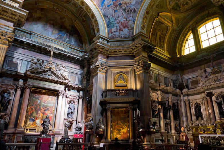 Visitando la Capilla del Tesoro de San Genaro